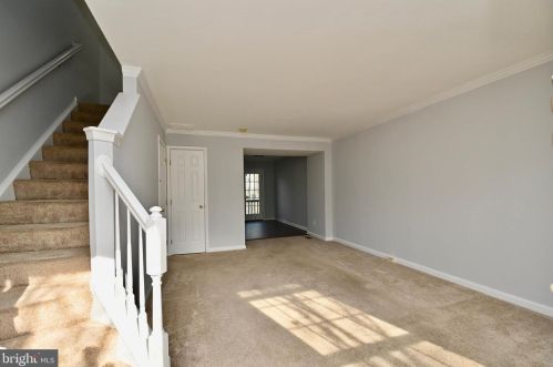 1734 Grover Glen Ct, Woodbridge, VA 22192-5603