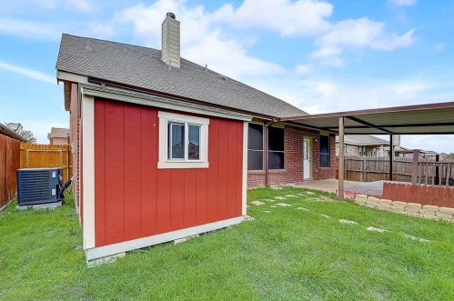 5859 Misty Breeze Dr, Fort Worth TX  76179-5274 exterior