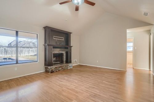 6848 Megan Ln, Fort Worth TX  76182-4442 exterior