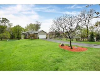 2008 Castle Ave, Saint Paul MN  55109-2869 exterior