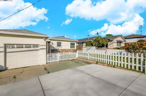 2532 East Ave, Hayward, CA 94541-5636