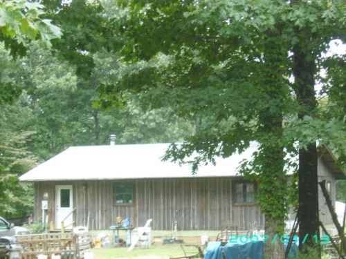 229 Greta Rd, Clinton, AR 72031-7401