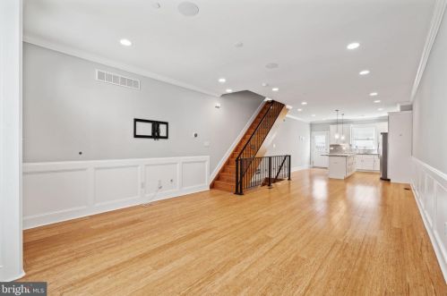 1624 21st St, Philadelphia, PA 19145-1336