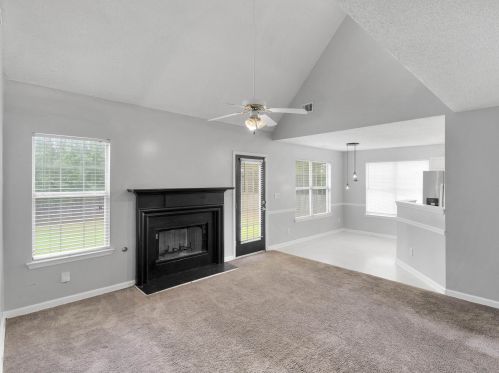 718 Old Stone Ct, Stockbridge GA  30281-7616 exterior