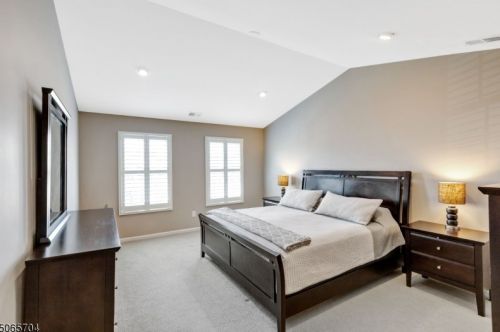 13 Dalton Rd, Hackettstown NJ  07840-4690 exterior