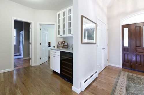 89 Falcon Ridge Rd, Torrington CT  06790-4389 exterior