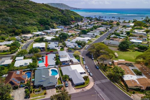 311 Puamamane St, Honolulu, HI 96821-2129