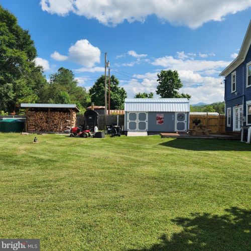11899 Blue Gray Trl, Brandywine WV  26802-8011 exterior