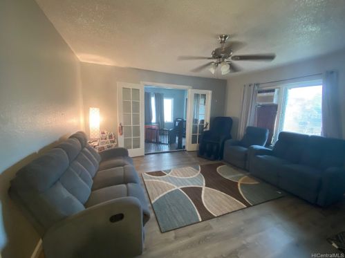 84-128 Kapakai Pl, Nanakuli, HI 96792-1815