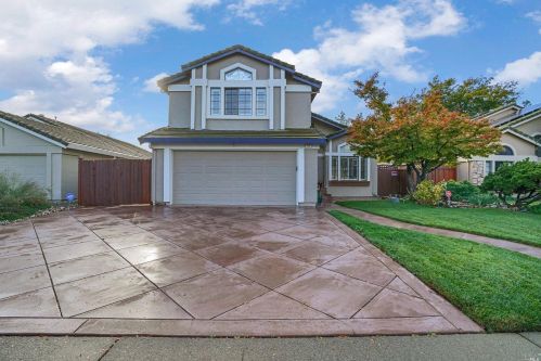 242 Saybrook Ave, Vacaville, CA 95687-4131