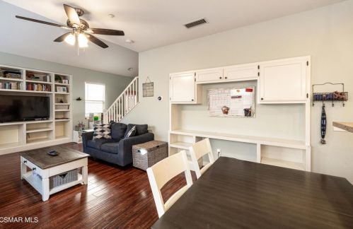 1843 Amberleaf Ln, Simi Valley CA  93065-7435 exterior