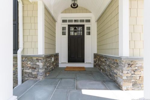 30 River Ridge Ln, Wilton, CT 06897-4123
