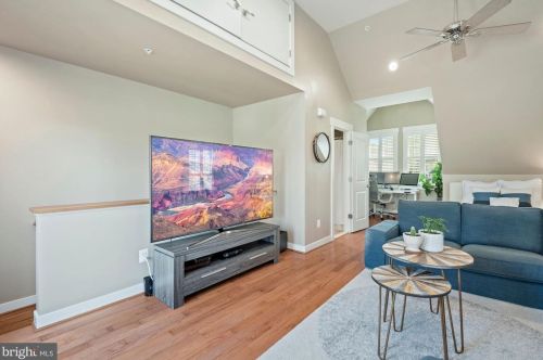 2737 Linden Ln, Silver Spring MD 20910-1212 exterior