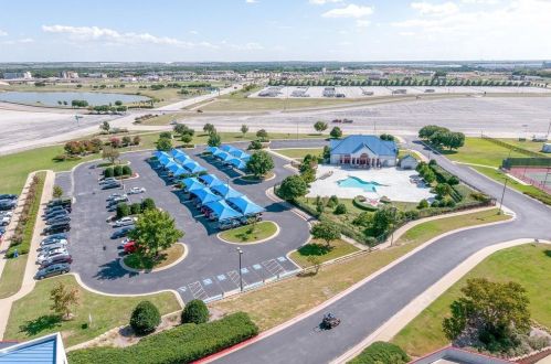 3575 Lone Star Cir, Fort Worth TX  76177-8904 exterior