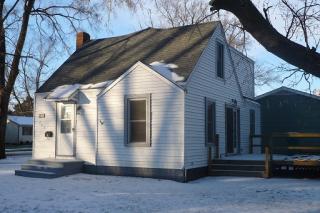 203 Vance St, Sycamore IL  60178-2538 exterior