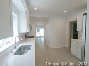 5 Glendenning St, Norwalk CT  06851-2905 exterior