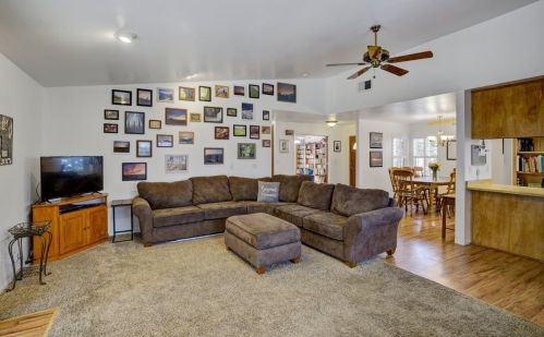 1235 Riv Blf Dr, Valley Home CA 95361-2655 exterior