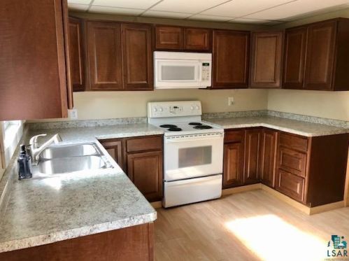 316 13th St, Scanlon, MN 55720-2044