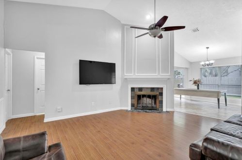 2533 Creekwood Ln, Fort Worth TX  76123-1111 exterior