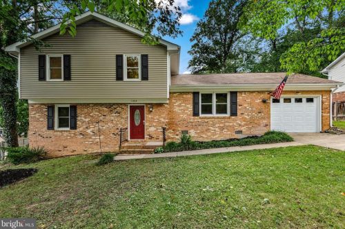 11818 Taft Dr, Fredericksburg, VA 22407-6436