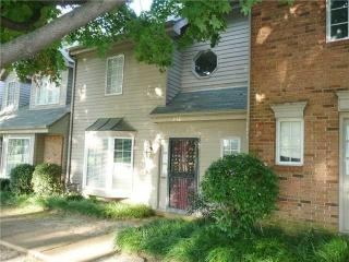 316 Highland St, Memphis TN  38111-4419 exterior