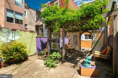 640 Carpenter St, Philadelphia, PA 19147-2908
