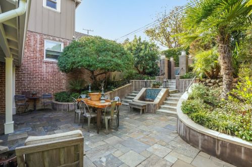 373 Chestnut St, San Carlos, CA 94070-2116