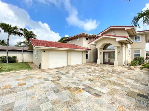 971 Koae St, Honolulu HI  96816-5004 exterior