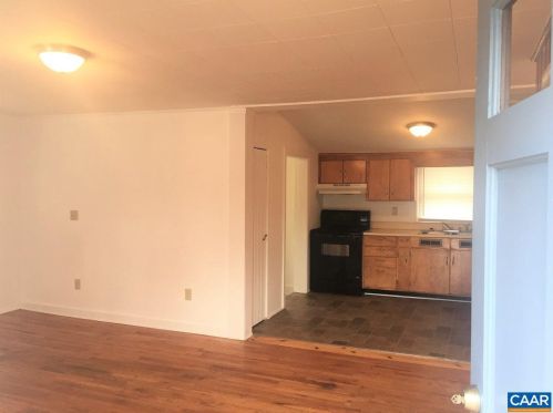 1616 Mulberry Ave, Charlottesville VA  22903-3706 exterior