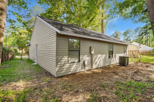 1208 Maryland Dr, Ladson SC  29456-4838 exterior