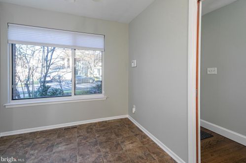 36 Cameron Ct, Princeton NJ  08540-3924 exterior