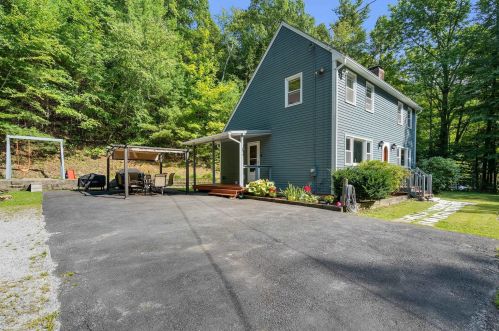 38 Dels Way, Weare, NH 03281-4433