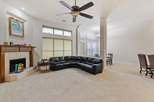 1428 Flowers Dr, Carrollton TX 75007-1479 exterior