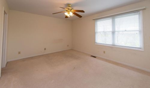 6236 Ashbourne Pl, Cincinnati OH 45233-4455 exterior