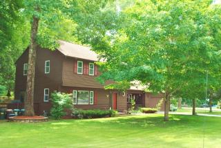 29 Lutheran Dr, Nashua, NH 03063-2919