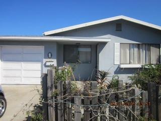 29 Stowe Ct, Seaside, CA 93955-4127