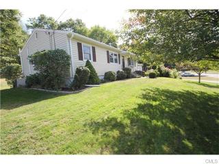 31 Barbara Dr, Huntington, CT 06484-4201