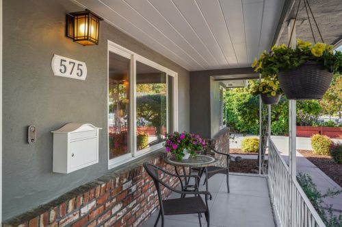 575 Carroll St, Sunnyvale, CA 94086-6206