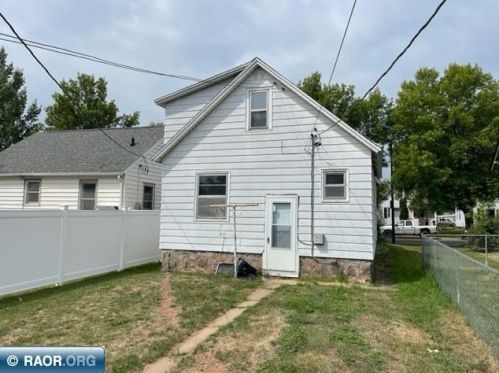 2416 2nd Ave, Hibbing, MN 55746-2002