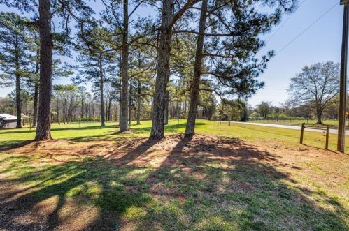 2445 Lyle Field Rd, Jefferson GA  30549-1943 exterior