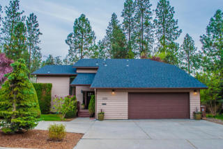 2210 Rockwood Blvd, Spokane WA  99203-3882 exterior