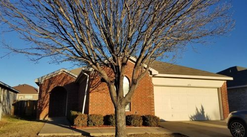 6436 Waterhill Ln, Fort Worth TX  76179-4193 exterior