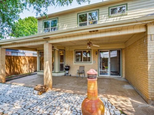 2139 Lavaca Trl, Carrollton TX 75010-4025 exterior