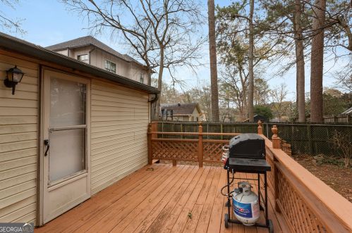 719 Hamilton Ave, Atlanta GA  30344-4144 exterior