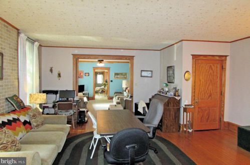 137 Lehman St, Lebanon, PA 17046-3876