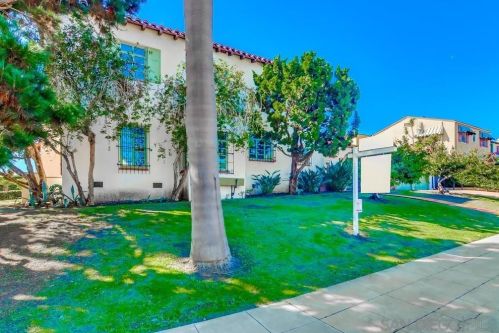 2674 Rosecrans St, San Diego, CA 92106-1365