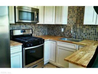 918 Warfield Dr, Portsmouth, VA 23701-4034