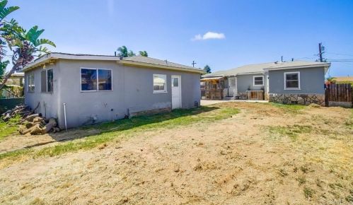 1137 Alpine Ave, Chula Vista CA  91911-3302 exterior