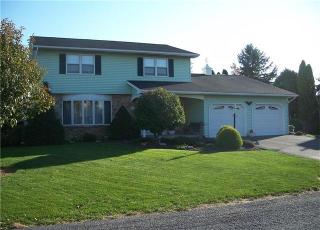 3570 Rutgers Dr, Bethlehem, PA 18020-1465