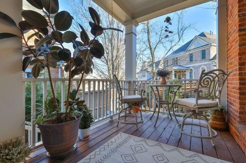 2282 Briarcliff Cmns, Atlanta GA  30345-2173 exterior